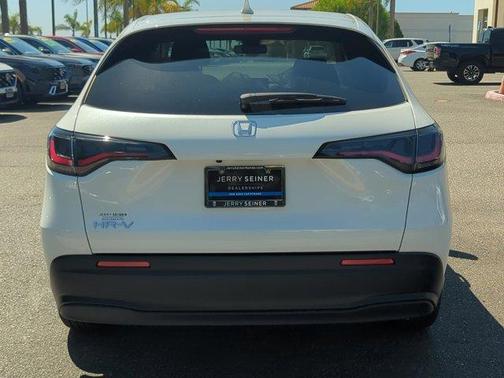 2026 Honda HR-V LX