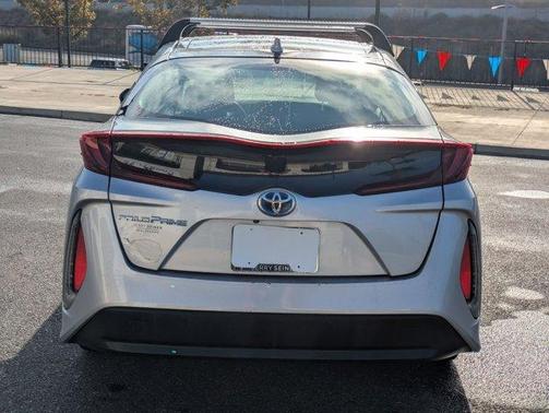 2022 Toyota Prius Prime XLE