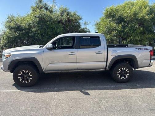 2018 Toyota Tacoma TRD Sport
