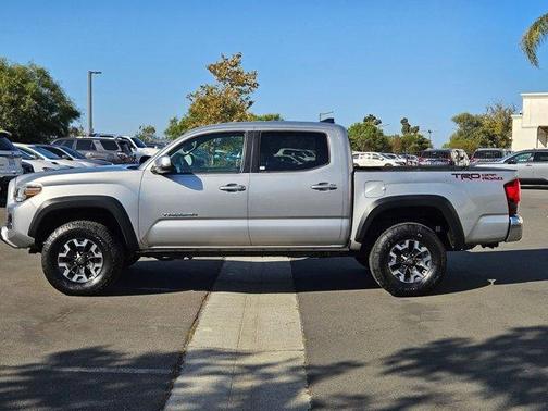 2018 Toyota Tacoma TRD Sport