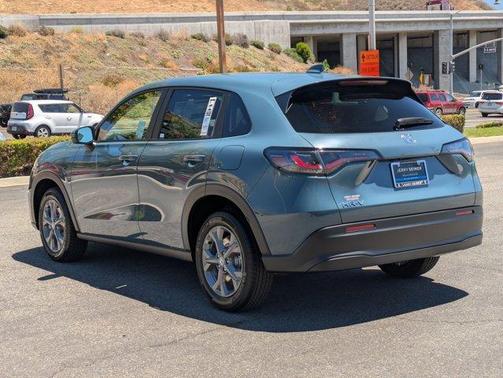 2026 Honda HR-V LX