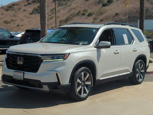 2025 Honda Pilot Touring