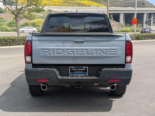2025 Honda Ridgeline Black Edition