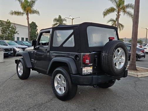 2017 Jeep Wrangler Sport