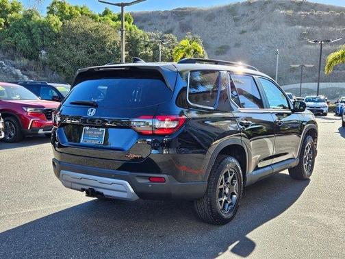 2025 Honda Pilot TrailSport