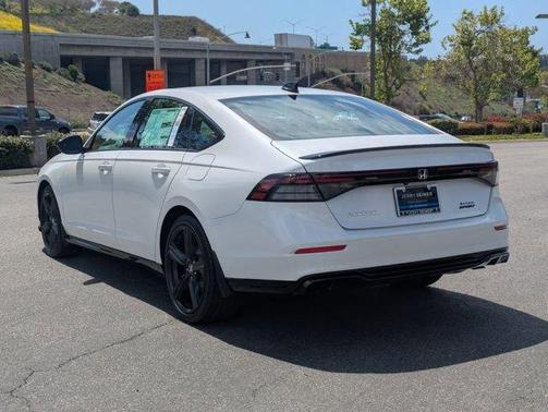 2025 Honda Accord Hybrid Sport-L