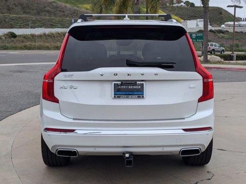 2021 Volvo XC90 Recharge Plug-In Hybrid T8 Inscription 7 Passenger