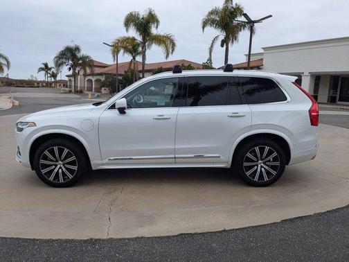 2021 Volvo XC90 Recharge Plug-In Hybrid T8 Inscription 7 Passenger