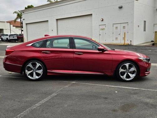 2018 Honda Accord Touring