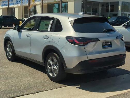 2026 Honda HR-V LX
