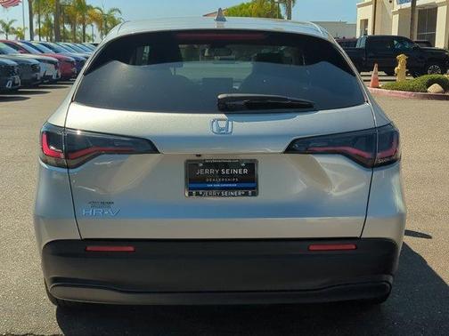 2026 Honda HR-V LX