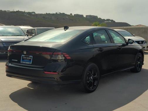 2025 Honda Accord SE