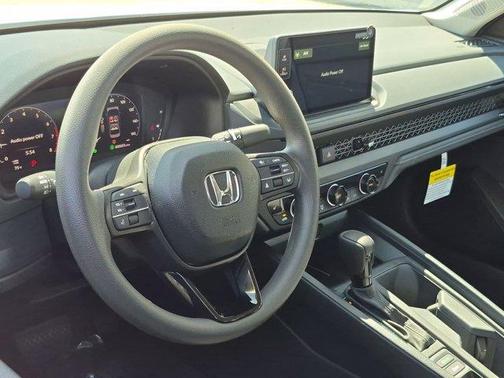 Platinum White Pearl 2026 Honda Accord SE