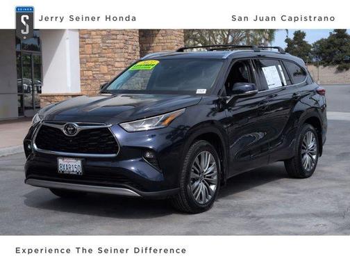 2021 Toyota Highlander Platinum