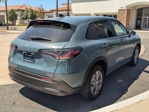 2026 Honda HR-V LX