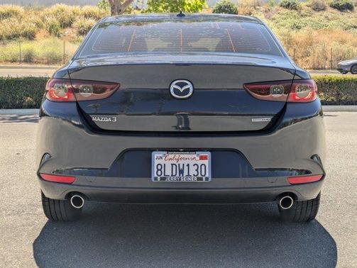 2019 Mazda Mazda3 FWD w/Preferred Package