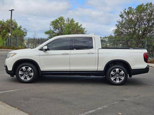 2017 Honda Ridgeline RTL-E