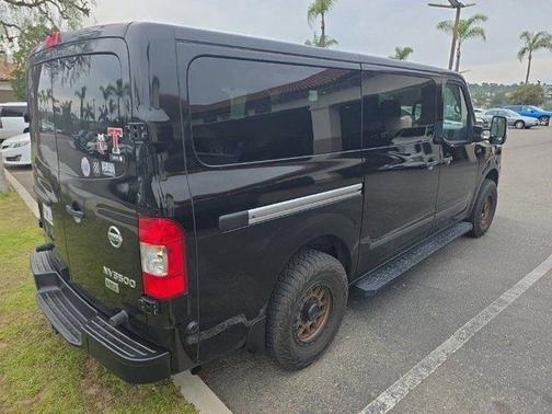 2016 Nissan NV Passenger NV3500 HD S V6/S V8