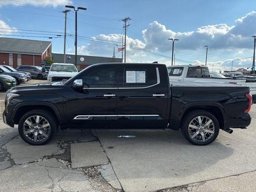 2024 Toyota Tundra Hybrid Capstone