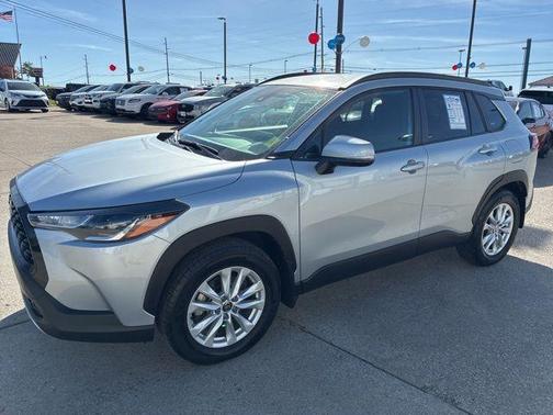 2022 Toyota Corolla Cross LE