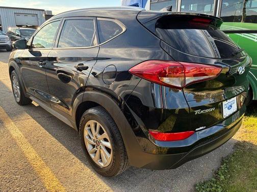 2017 Hyundai TUCSON SE Plus