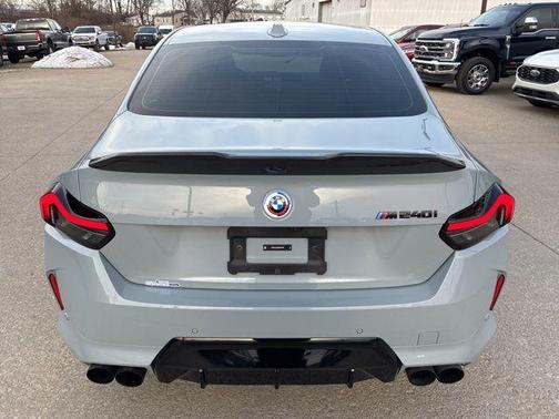 2025 BMW M240 i xDrive