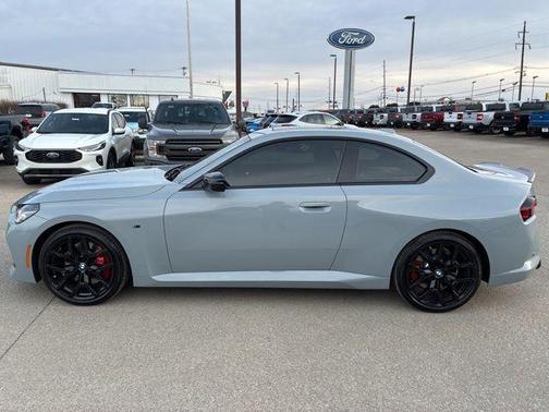 2025 BMW M240 i xDrive