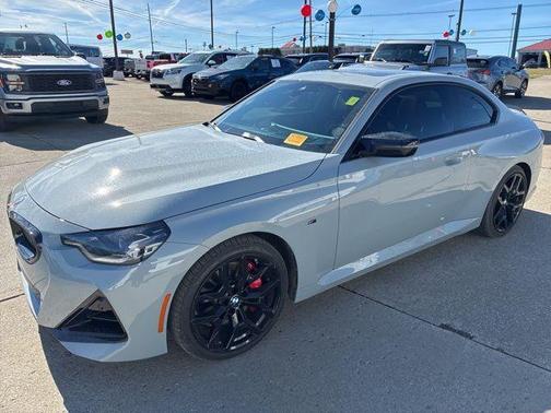 2025 BMW M240 i xDrive