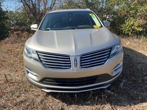 2015 Lincoln MKC Base