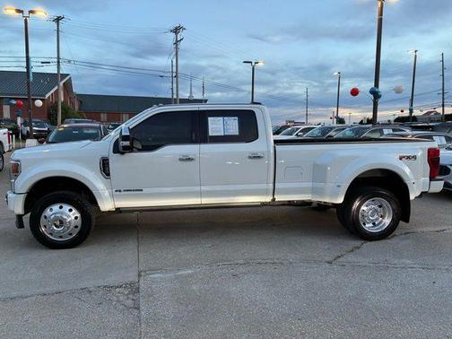 2022 Ford F-450 Platinum