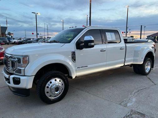 2022 Ford F-450 Platinum