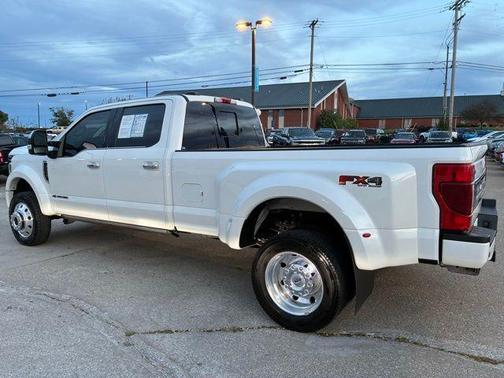 2022 Ford F-450 Platinum