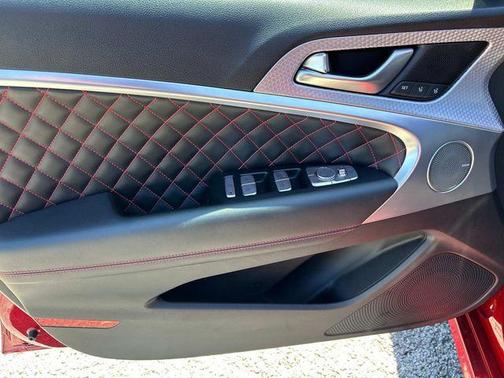 2022 Genesis G70 3.3T