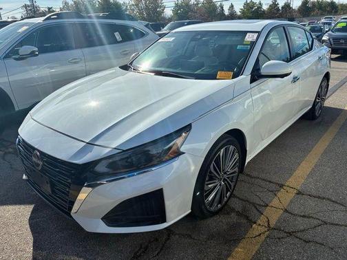 2023 Nissan Altima 2.5 SL