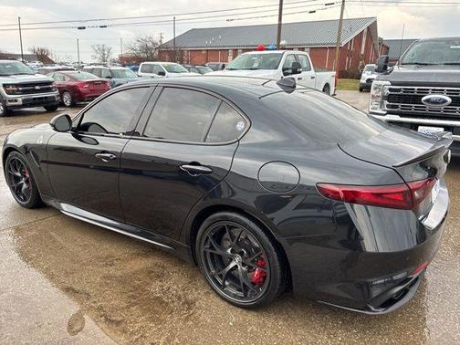 2017 Alfa Romeo Giulia Quadrifoglio