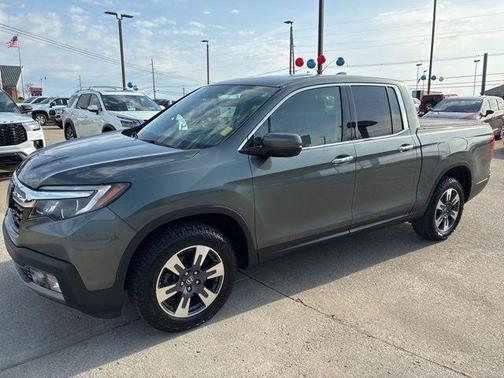 Modern Steel Metallic 2019 Honda Ridgeline RTL-E