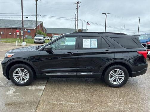 Agate Black Metallic 2023 Ford Explorer XLT
