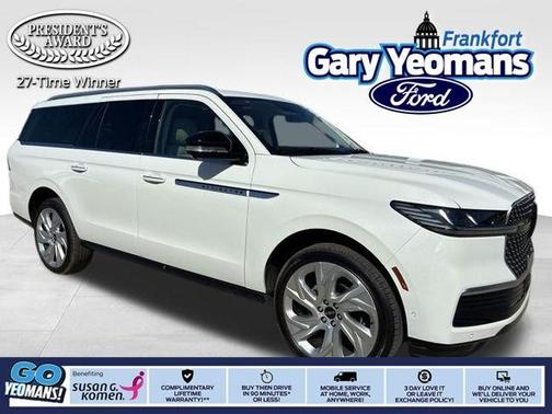 Pristine White 2025 Lincoln Navigator L Reserve