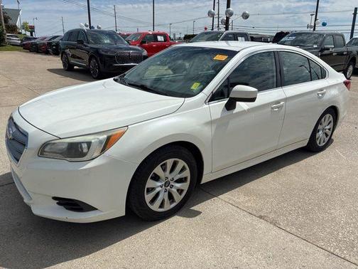 Crystal White Pearl 2017 Subaru Legacy 2.5i Premium