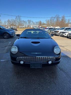 2004 Ford Thunderbird 