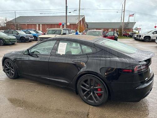 2023 Tesla Model S Plaid