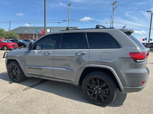 2021 Jeep Grand Cherokee Laredo X