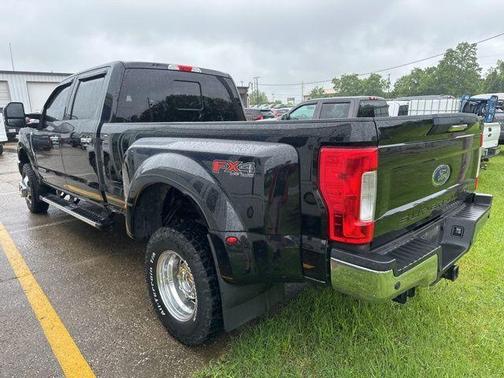 2017 Ford F-350 Lariat Super Duty