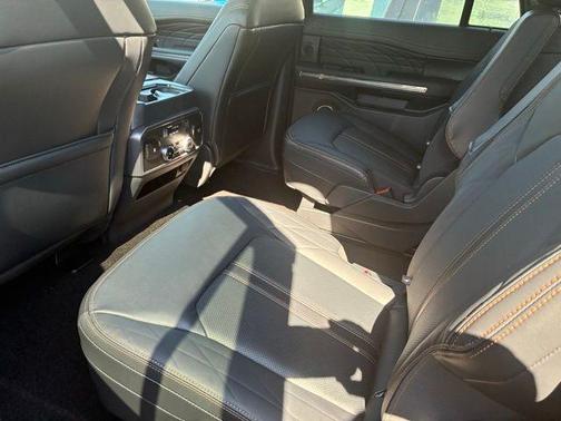 2023 Ford Expedition Max Platinum