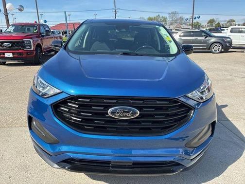 Blue Metallic 2024 Ford Edge SE