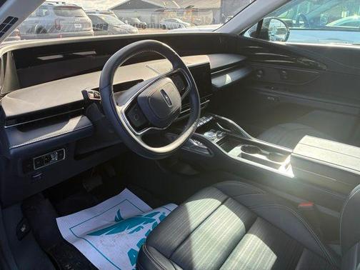 2025 Lincoln Nautilus Reserve