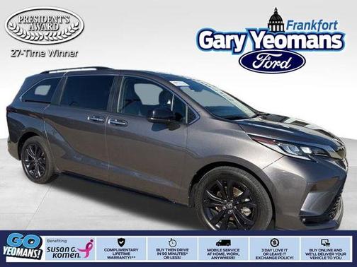 2022 Toyota Sienna XSE 7 Passenger