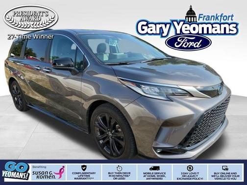 2022 Toyota Sienna XSE 7 Passenger