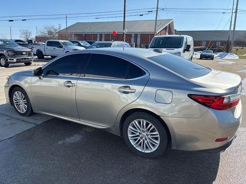 2016 Lexus ES 350 Base
