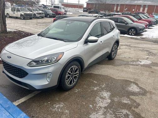 2020 Ford Escape SEL